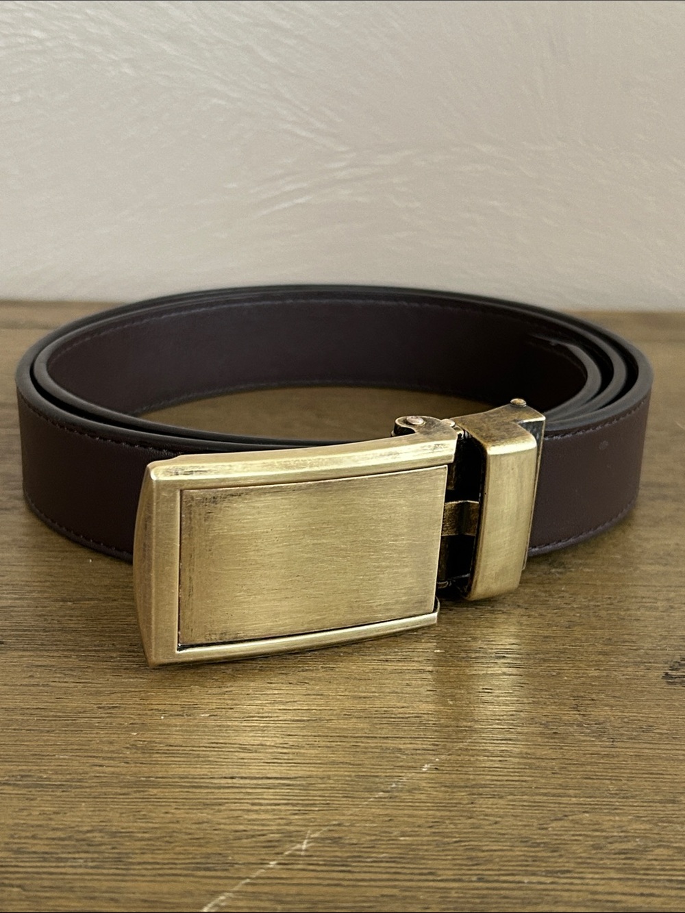 Slidebelts Ratchet Men's Brown Vegan Leather Belt with Brass Buckle. Adjustable